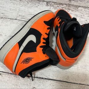 Jordan, Air Jordan 1 Mid, 6.5Y